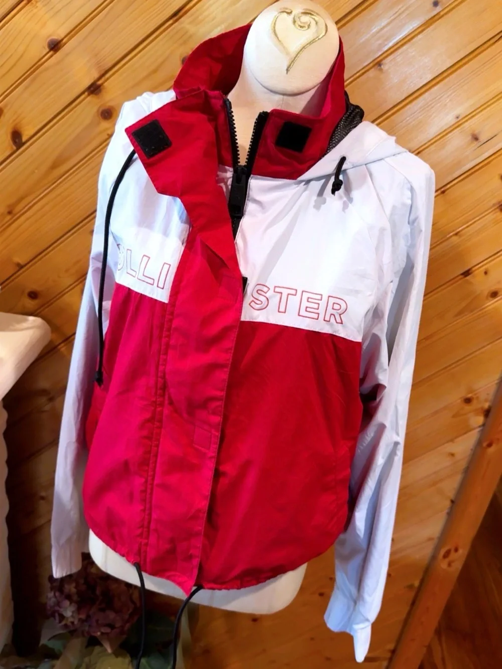 Hollister Women’s Medium Red White Colorblock Hooded Windbreaker Jacket